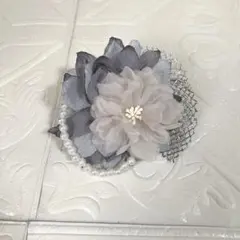 281 ハンドメイド コサージュ パール 卒業式　入学式　グレー　フォーマル