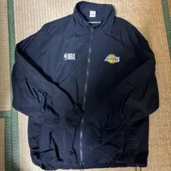 NBA Los Angeles Lakers ナイロンジャケット