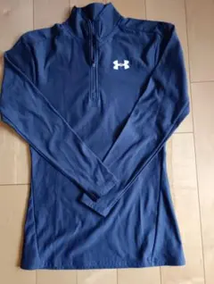 Under Armour ネイビー ハーフジップ アンダーシャツ