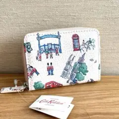 CathKidstonジップドトラベルパース