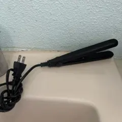 ブラック ストレートヘアアイロン