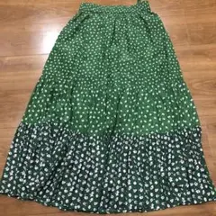 PAUL & JOE 花柄フレアスカート Sサイズ
UNIQLO