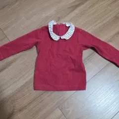 赤い長袖カットソー 花柄襟