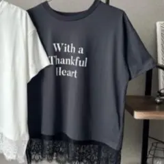 しまむら omi tシャツ レースロゴtシャツ laumeomi グレーのサムネイル