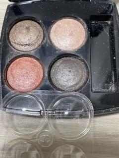 CHANEL レ キャトル オンブルマルチエフェクト アイシャドウ204