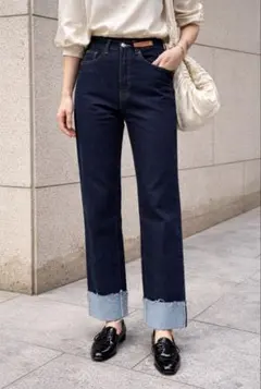 美品 ロールアップジーンズ ストレートデニム