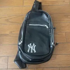 MLB ニューヨークヤンキース ボディバッグ ブラック