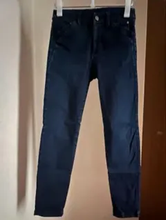 Item thumbnail for item 9545f0e6-7c68-4a66-a466-03ea278def85