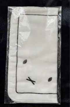 【新品・未開封】ミッフィースタジオクリップガーゼハンカチ