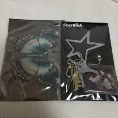 BMSG アクリルスタンドキーチェーン　アクスタ　STARGLOW BMSG アクリルスタンドキーチェーン アクスタ STARGLOW - メルカリ