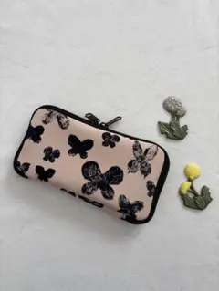 ミナペルホネン　memoria マルチポーチ