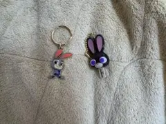 ズートピア ジュディ アクリルキーホルダー 2点セットのサムネイル