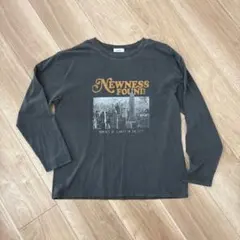 グラフィック長袖Tシャツ　L