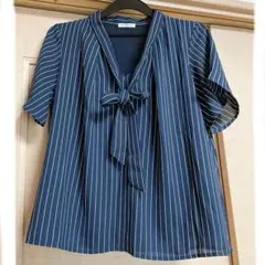 紺色　ブラウス　半袖　服　GLACIER 美品　リボン