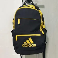 adidas 黒/黄色 リュック