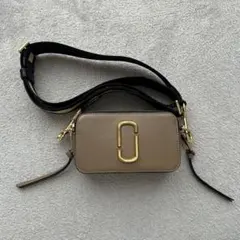 MARC JACOBOS ザ カラーブロック スナップショット