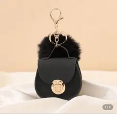 Item thumbnail for item 37658f6f-42f8-44f5-b5fa-8e59e4c4e65a