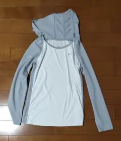 ナイキ 長袖 ランニングウェア フード付き レディース Sサイズ