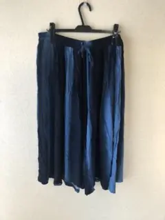 ワイドパンツ