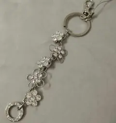 ANTEPRIMA アンテプリマ キーホルダー ストラップ 花ストーンシルバーのサムネイル