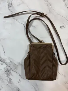 ブラウン キルティング ショルダーバッグ レディース