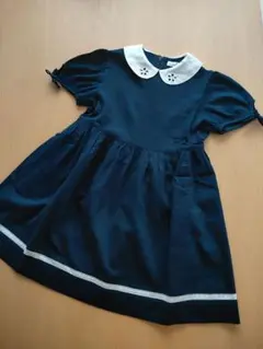 ザ スコッチ ハウス　平成レトロ　ネイビー お嬢様ワンピース 120のサムネイル