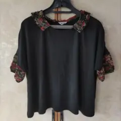 INGEBORG 花柄襟 半袖カットソー　ブラック