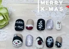 ❤️Mimi Nailみ〜❤️クリスマスネイル シルバーネイル 雪だるまネイルのサムネイル