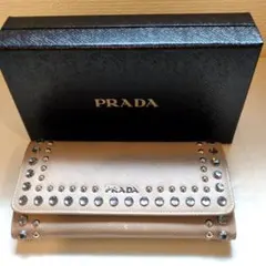 PRADA サフィアーノ スタッズ 長財布❣ベージュ❣のサムネイル