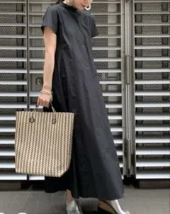 mici ローズバッドスタンドカラーマキシワンピース　ブラック　半袖シャツワンピのサムネイル