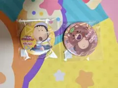 クレヨンしんちゃん × ラウンドワン カプセルトイ 缶バッジ 2枚セット