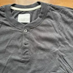 Hollister ブラック ヘンリーネック Tシャツ S