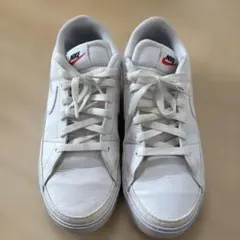 NIKE コートレガシー　26㎝