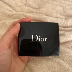 ディオール　サンク　クルール　クチュール　689