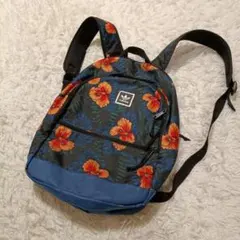 adidas アディダス　レディース　 花柄 リュックのサムネイル