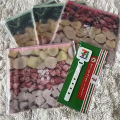 ハッピーくじ セブンイレブン G賞スムージーフラットポーチH賞ラバーコレクション