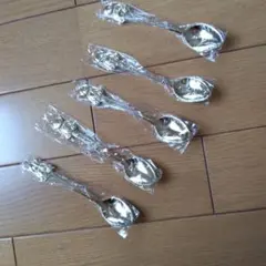 Item thumbnail for item 96772490-8a15-40fd-baa7-41e55290a88d