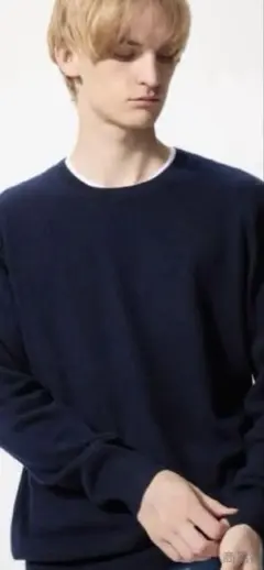 【新品】ユニクロカシミヤ100% クルーネックセーター ネイビー Lサイズ