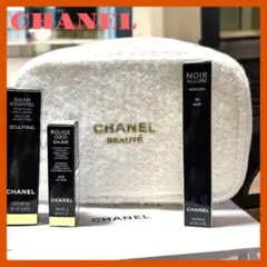 【新品未使用 】CHANEL 2024 クリスマスコフレ ポーチ ホワイト