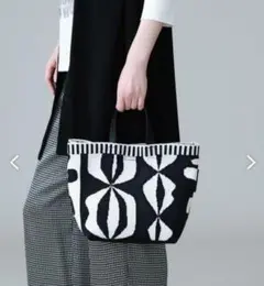 【美品】HIROKO KOSHINO GIOMETRIC ニットバッグ 日本製
