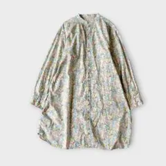 極美品☆NATURAL LAUNDRY リネンブラウス 小花柄 ゆったり - メルカリ