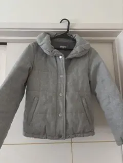 グレー ダウンジャケットのサムネイル