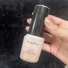 MAQuillAGE ドラマティックエッセンスリキッド 00