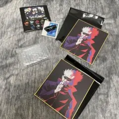 呪術廻戦カフェ 五条悟 缶バッジ ポストカード 2点セット - メルカリ