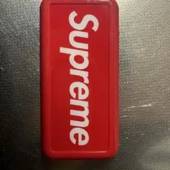 Supreme モバイルバッテリー 8000mAh