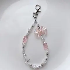 ピンク　ビーズ　キーホルダー　ハンドメイド
