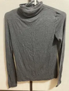 グレー タートルネック 長袖 インナー1枚