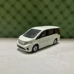 【訳あり激安品】　匿名配送　トミカNo.96 ホンダステップワゴン　ブルー