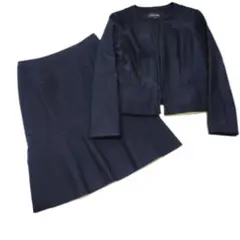 美品★trans work トランスワーク L スカートスーツ ノーカラージャケのサムネイル