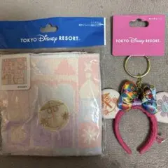 イッツァスモールワールド　ハンカチ　タオル　キーチェーン　カチューシャ